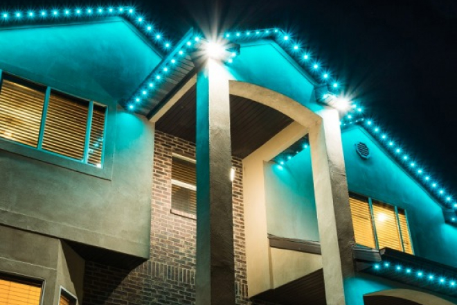 permanent holiday lighting